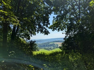 Ausblick in das Leinetal.